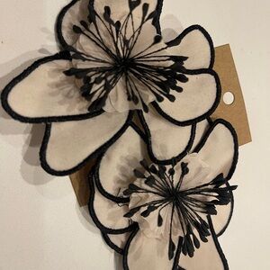 Elegant Black and Cream Floral Earrings